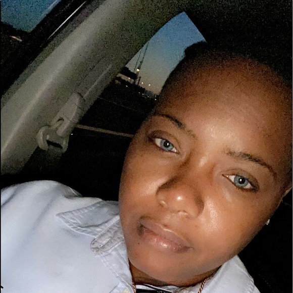 Meet your Posher, Suave - Picture 2 of 2